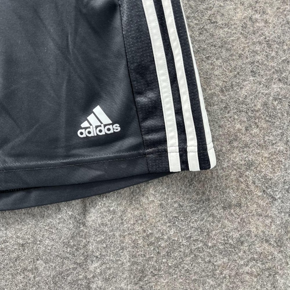 Adidas Shorts Men Large Black White Athletic Basketball Training Gym Trefoil - Picture 2 of 14